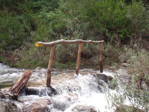 b2 The hard-to-find bridge